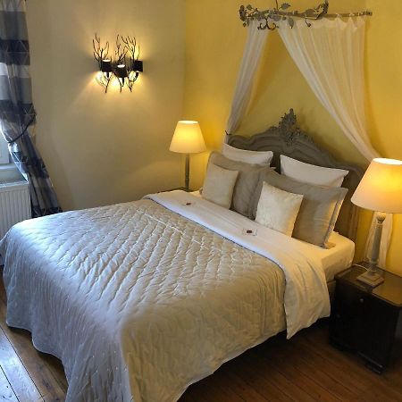 Hotel De Charme 'Zum Schiff' Иффецхайм Экстерьер фото