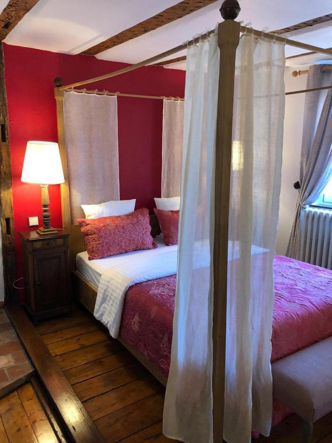 Hotel De Charme 'Zum Schiff' Иффецхайм Экстерьер фото