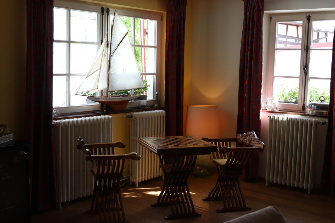 Hotel De Charme 'Zum Schiff' Иффецхайм Экстерьер фото